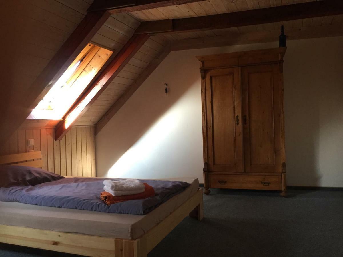 Radler Pension Wettin Екстер'єр фото